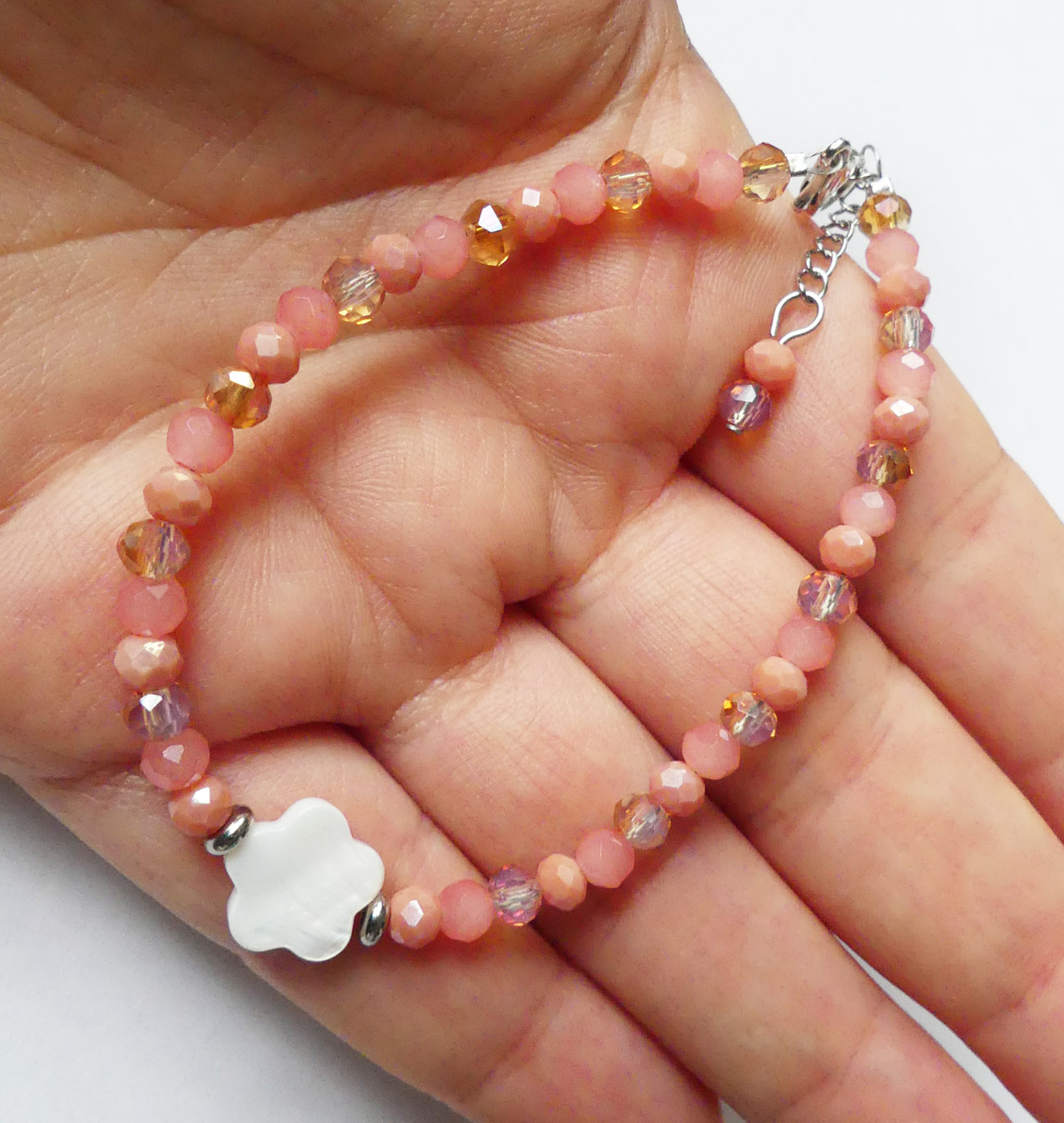 Handmade oranžový náramok s perleťou - chirurgická oceľ